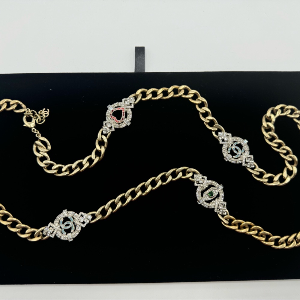CHANEL Eye Love CC Long Gold Link Long Necklace